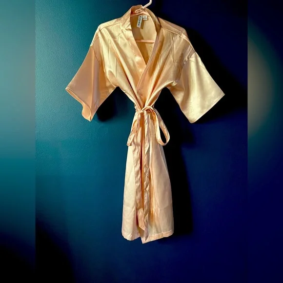 *Flower Girl Add-On’s - Tiara & “Flower Girl” Gold Lettering Silk Robe